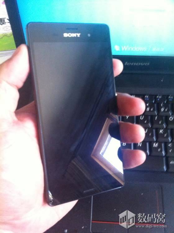 16 Sony Xperia Z3ün Yeni Görüntüleri Yayınlandı [Güncelleme]