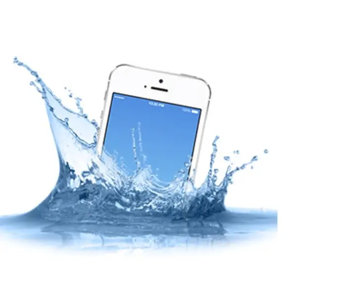 Suya düşen iPhone şarj olur mu